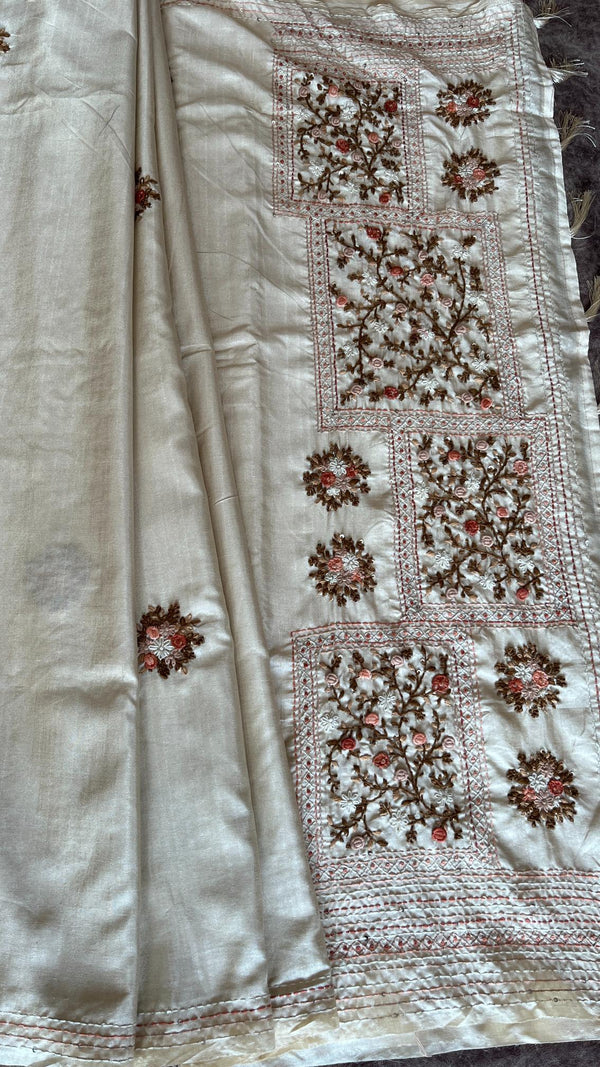 Semi Tussar Saree with French Knot Embroidery