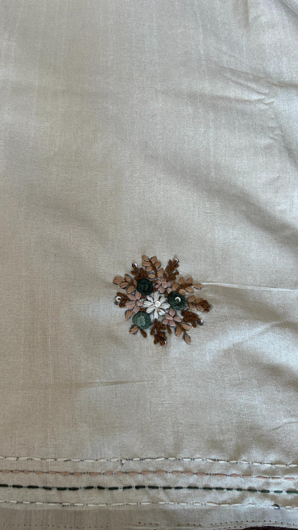 Semi Tussar Saree with French Knot Embroidery