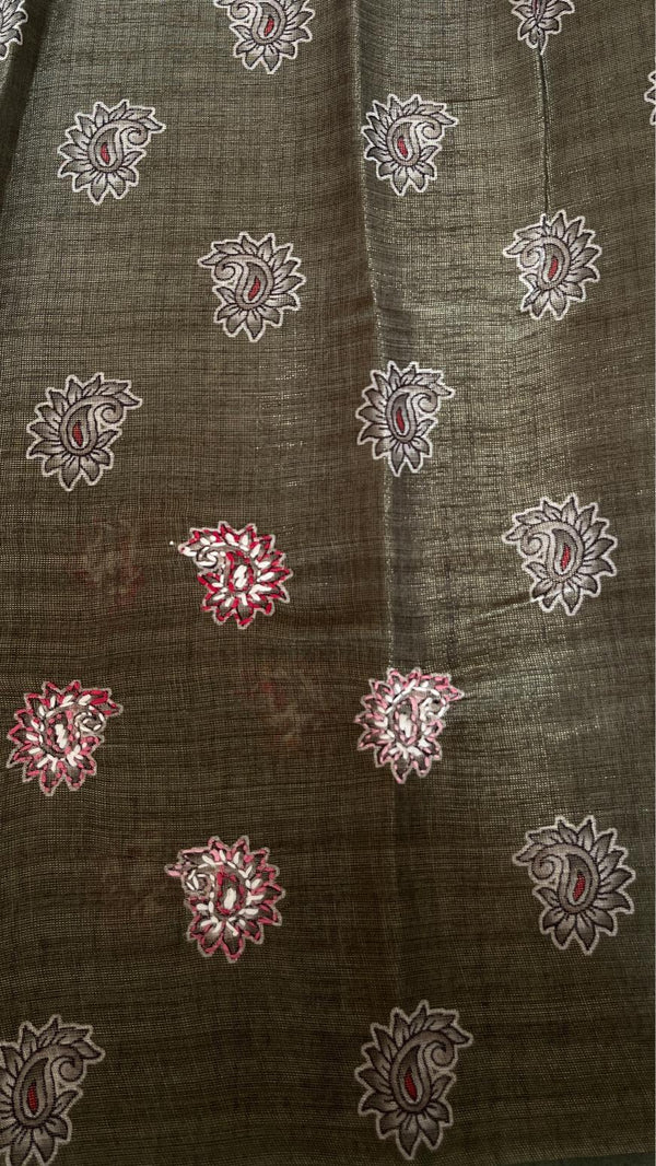 Semi Tussar Saree with French Knot Embroidery