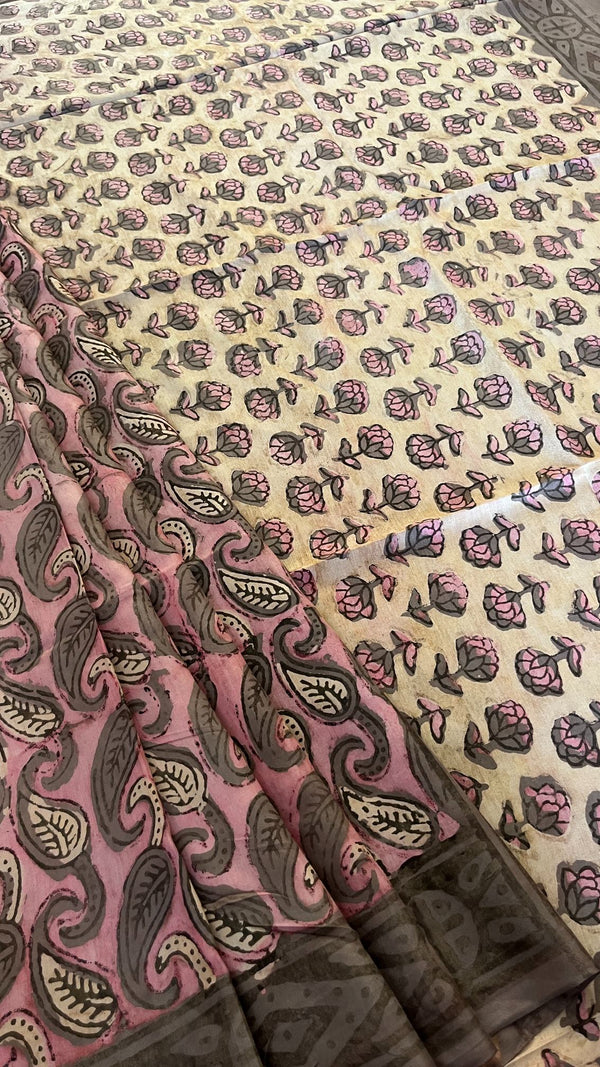 Muslin saree