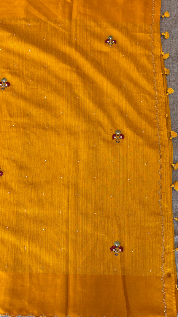 RAW GREEN SILK SAREE BULLIAN FRENCH KNOT