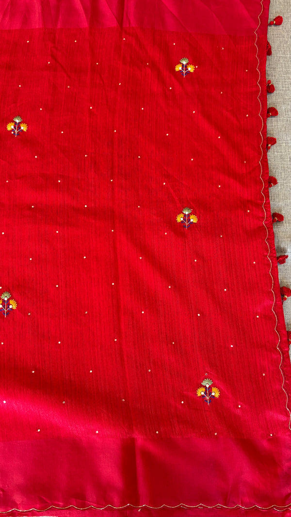 RAW GREEN SILK SAREE WITH BULLIAN FRENCH KNOT