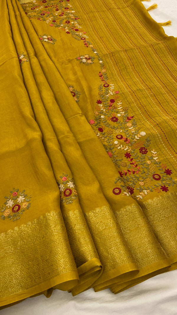 Viscose Dola French Knot Saree