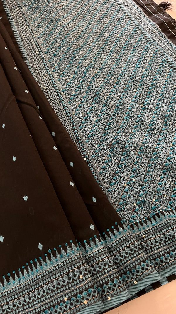 Cotton Saree with French Knot Embroidery