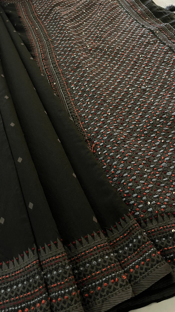 Cotton Saree with French Knot Embroidery