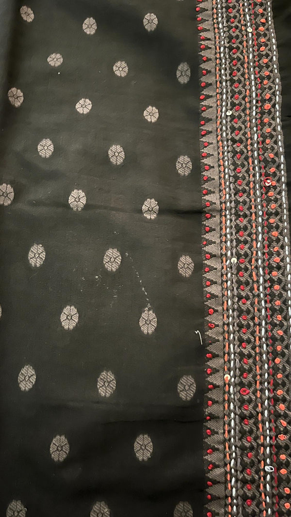 Cotton Saree with French Knot Embroidery